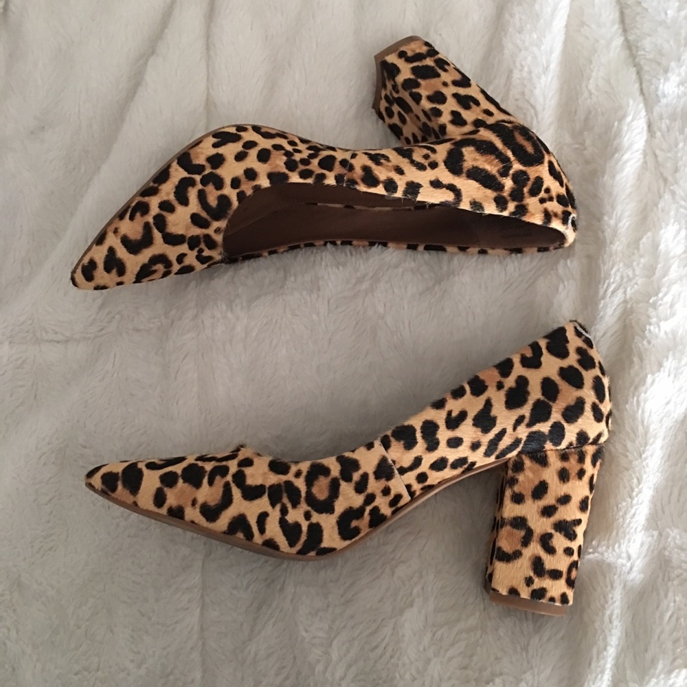 Steve Madden leopard print shoes